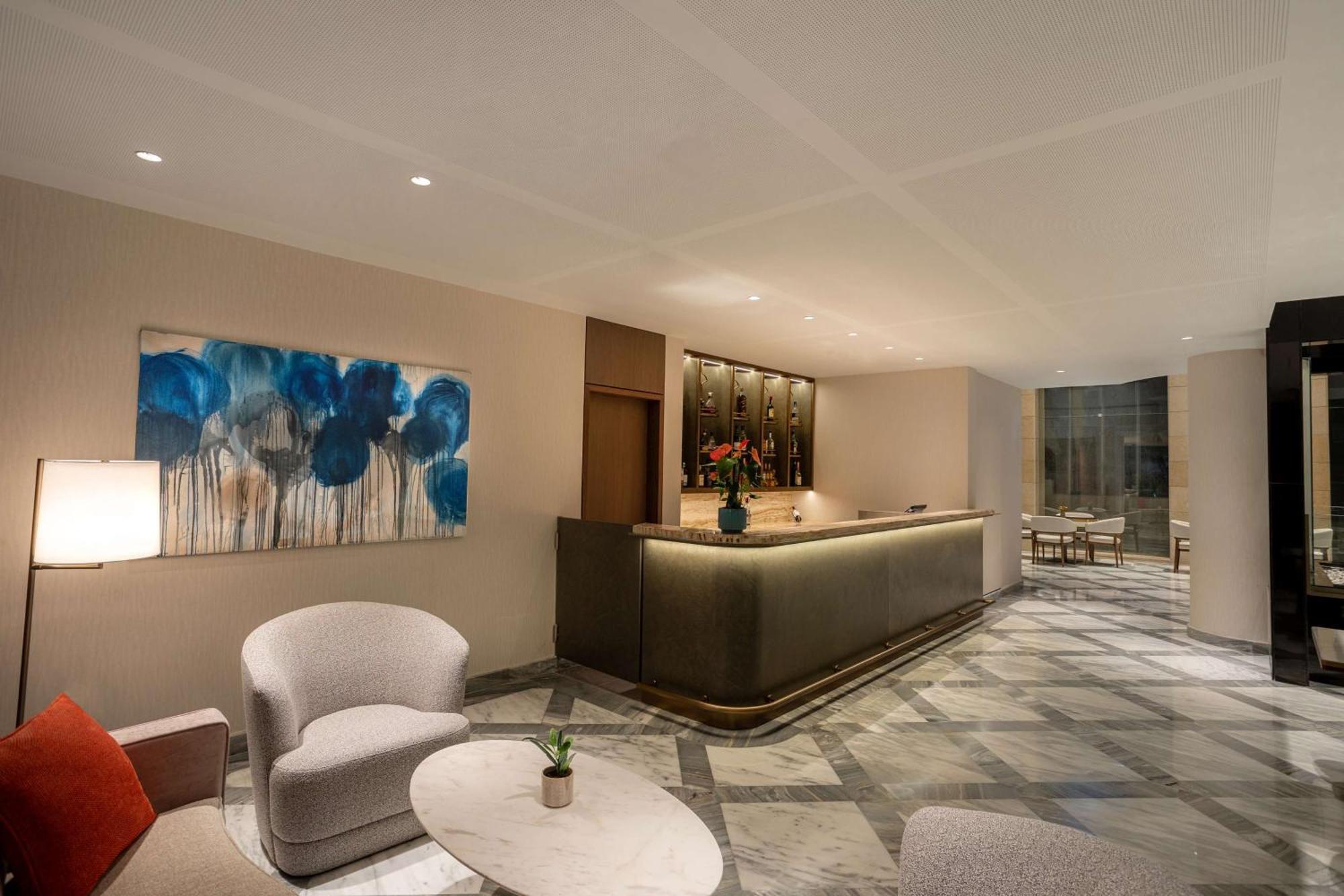 Signia By Hilton Amman Hotel Екстериор снимка