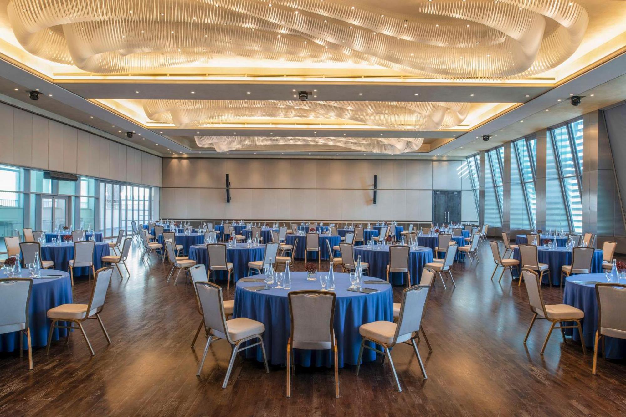 Signia By Hilton Amman Hotel Екстериор снимка