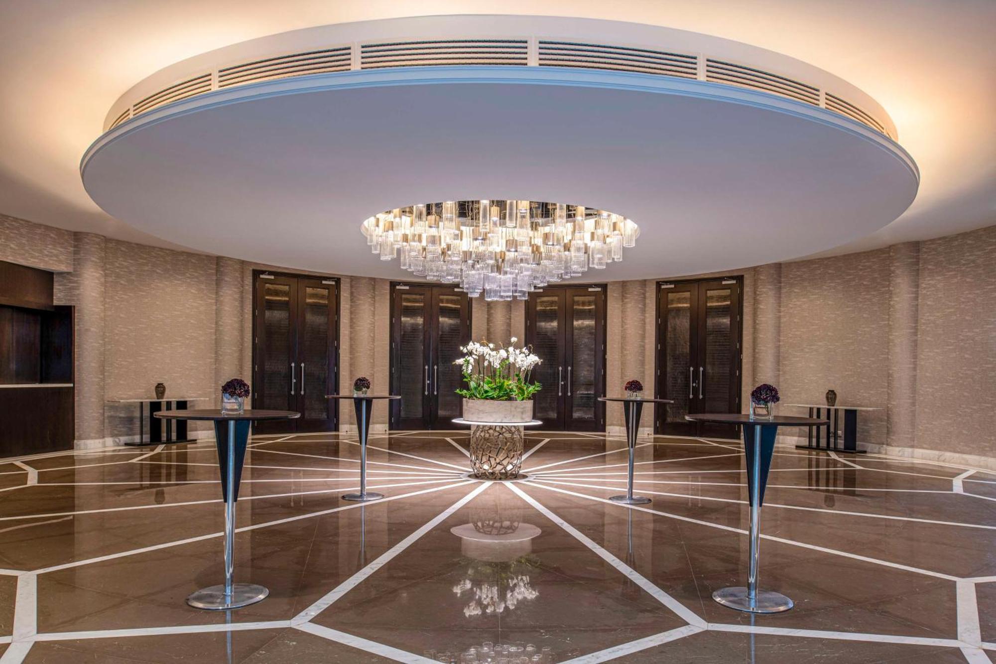 Signia By Hilton Amman Hotel Екстериор снимка