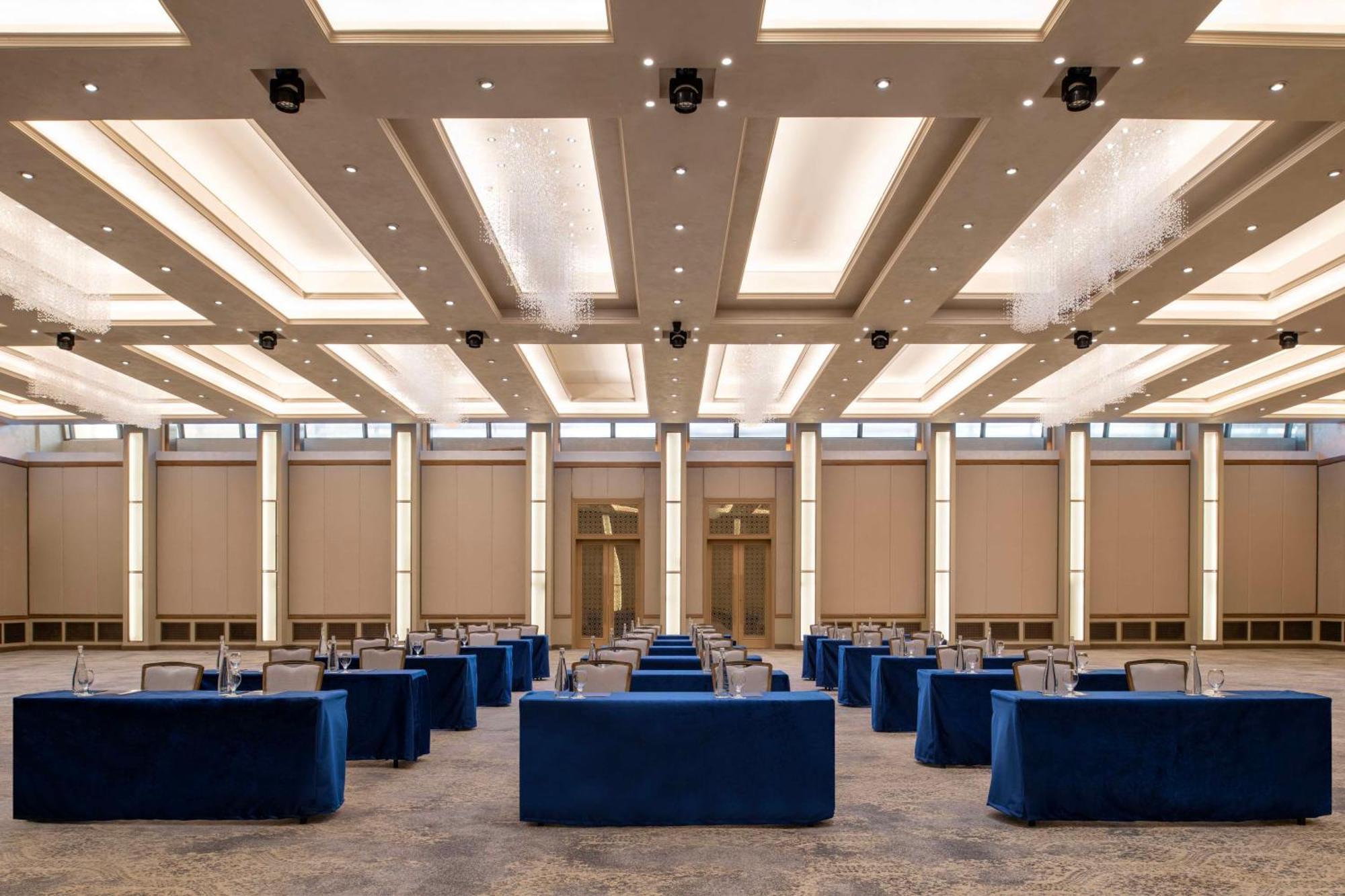 Signia By Hilton Amman Hotel Екстериор снимка