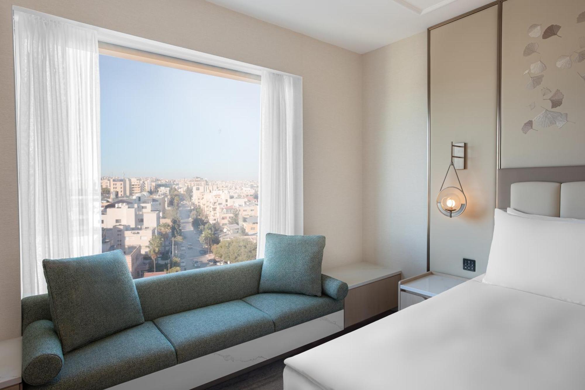 Signia By Hilton Amman Hotel Екстериор снимка